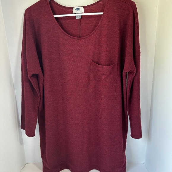 Old Nacy adorable, cute, pretty, simple, burgundy long sleeved top size large - Picture 1 of 3